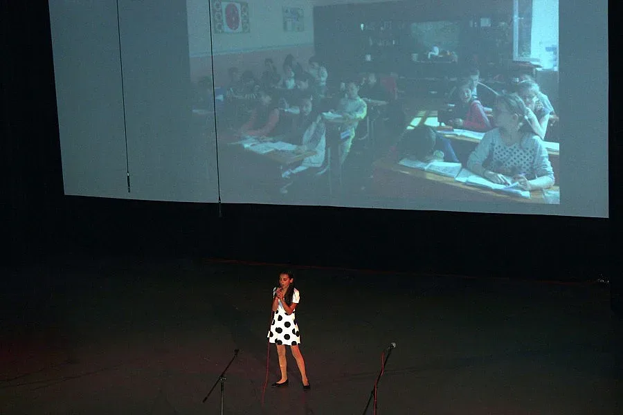 Ученици продължават битката за най-добро училище