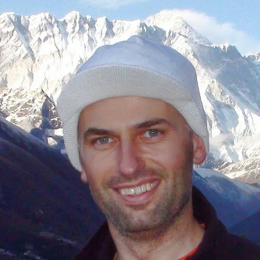 Стоян: За Бога, не се втурвайте към изхода