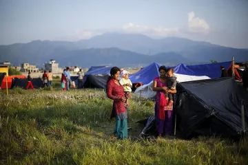 Жертвите на земетресението надхвърлят 4300