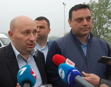 Хайки на границата за незаконен превоз на хора