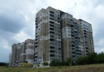 Санират безплатно и отделни входове