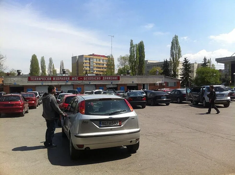 Системата на КАТ блокира