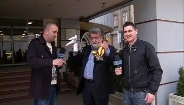 Две награди за Вежди Рашидов от "Господари на ефира"