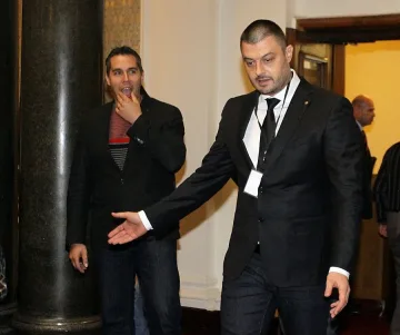 Бареков се закани да сезира Европа заради субсидията на ББЦ