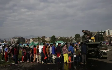 Жертвите в Непал вече са над 3200