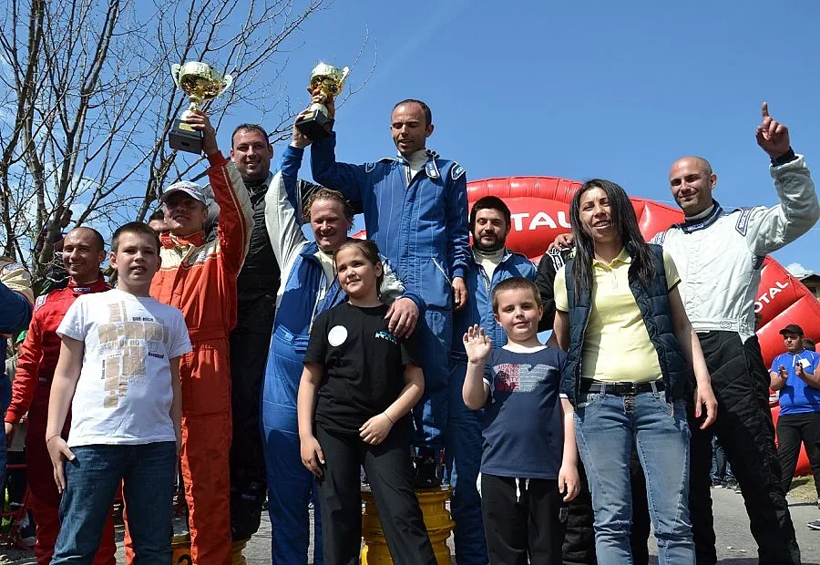 Наградиха най-добрите пилоти в Благоевград