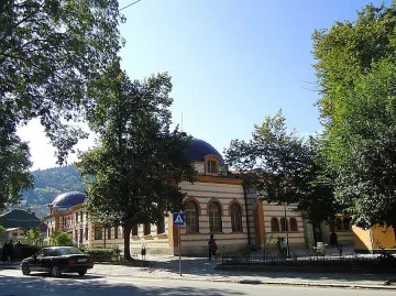 Провали се търг за Чифте баня