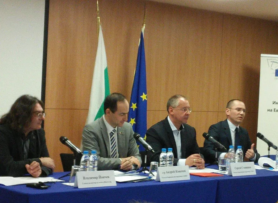 Станишев: България винаги е подкрепяла Македония за член на ЕС