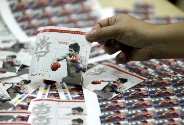 Звезди се цакат с пари за "мача на века" (ВИДЕО)