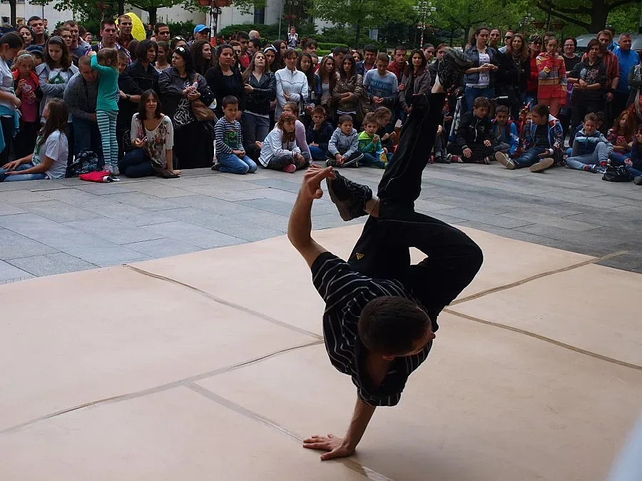 Брейк и хип-хоп танци завладяват Благоевград за ден