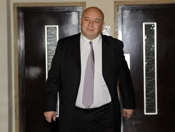 Щангите готвят среща на Кралев с Тамаш Аян