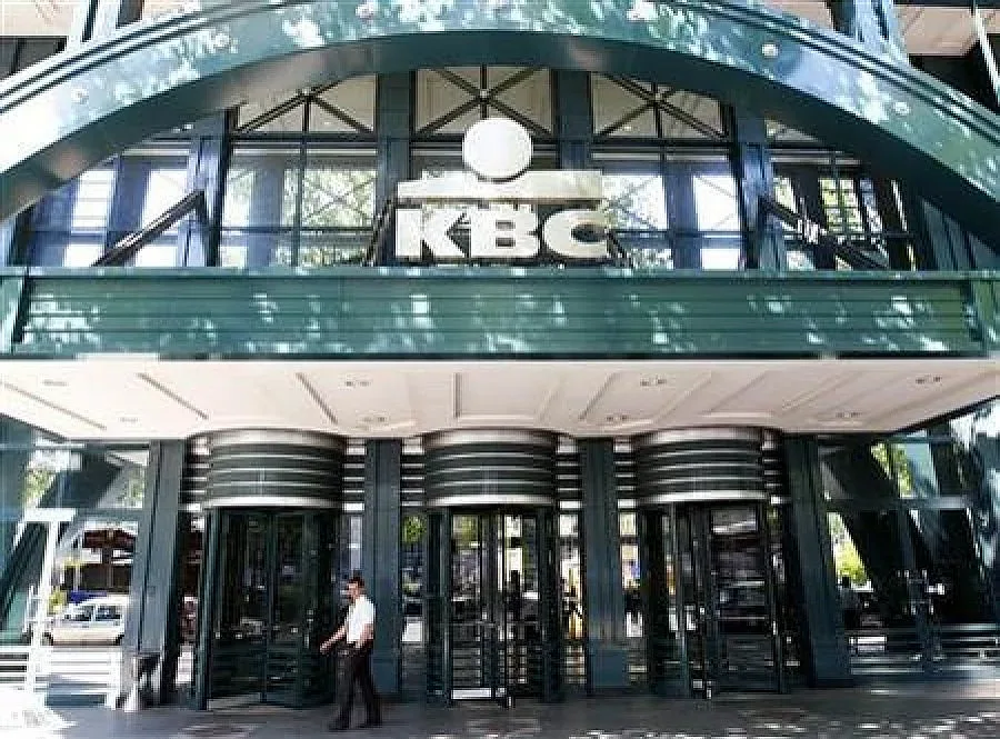 Белгийската банка KBC въведе отрицателни лихви по депозити