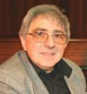 Братя се разделиха завинаги