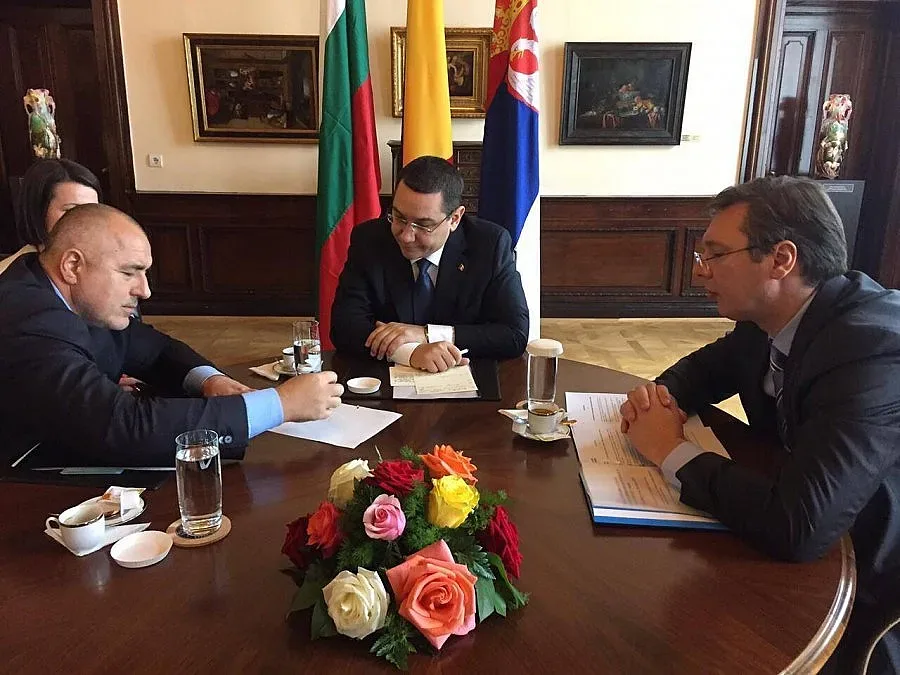 Историческа среща създаде: Крайовска тройка на Балканите