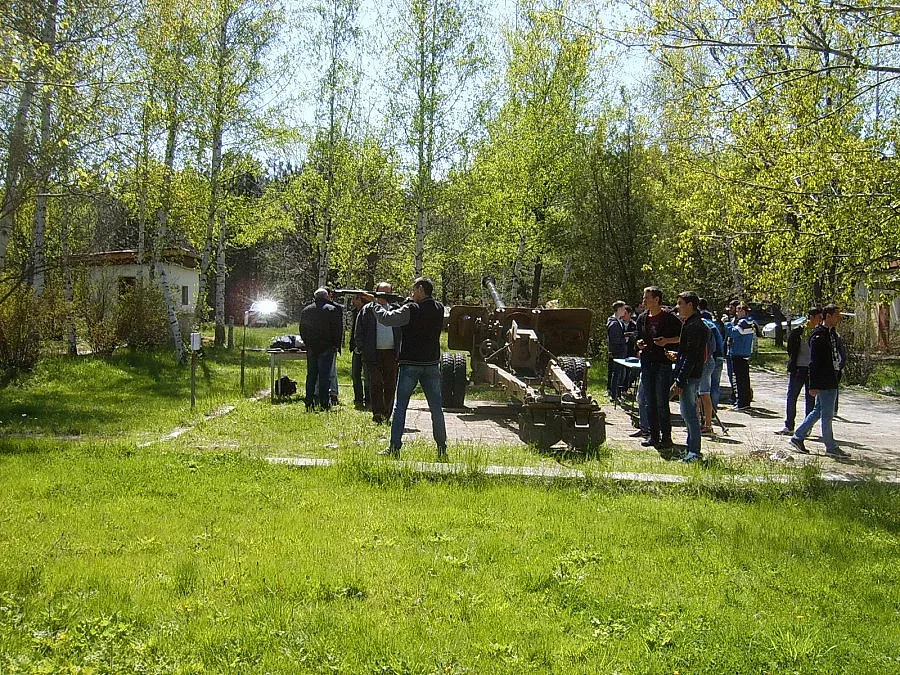 Гимназисти от Кърджали участваха в изнесен урок по военно обучение