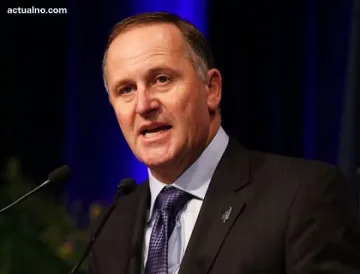 Премиер се извини, че скубал сервитьорка