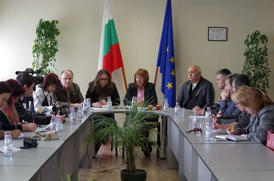 Ремонтират с външни средства ВиК- мрежата в 2 казанлъшки квартала