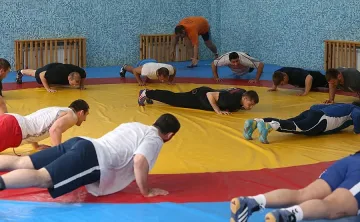 Двама олимпийски шампиони излизат на тепиха в София