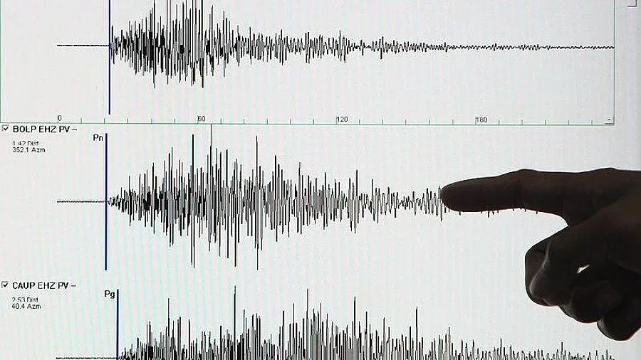 Земетресение с магнитуд 6.8 удари Тайван