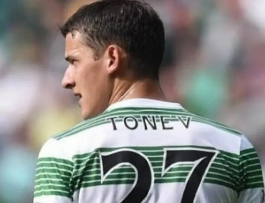 Тонев и "Селтик" изтърваха требъл