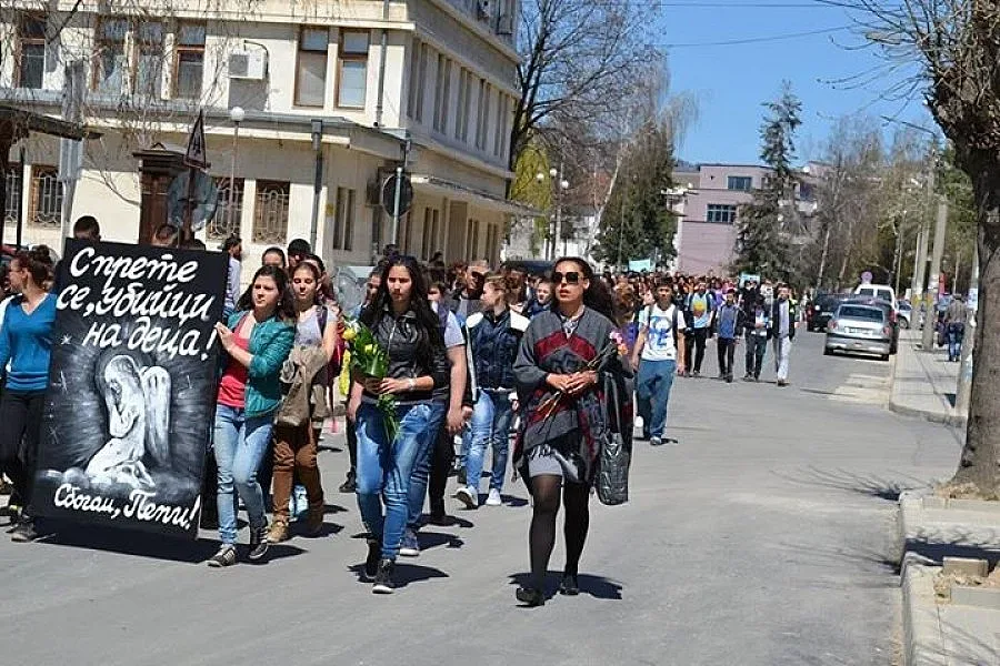 Вуйчото на прегазения Петьо: За погребението детето беше буквално скърпено