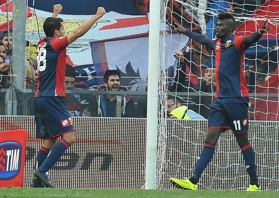 Тифози раздаваха шамари в "Каляри"