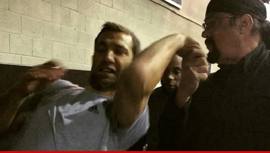 Стивън Сегал приключи звезда от ММА