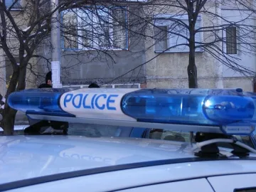 Полицай простреля крадец при акция