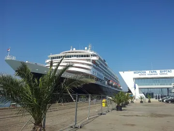 Бизнесът: Няма бум на руснаци