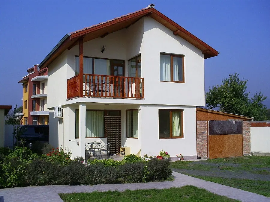 Българските мъже напускат бащиното огнище на 31 г.