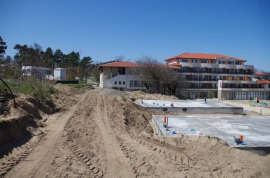 Mахат бетона от "Корал" до 1 юни