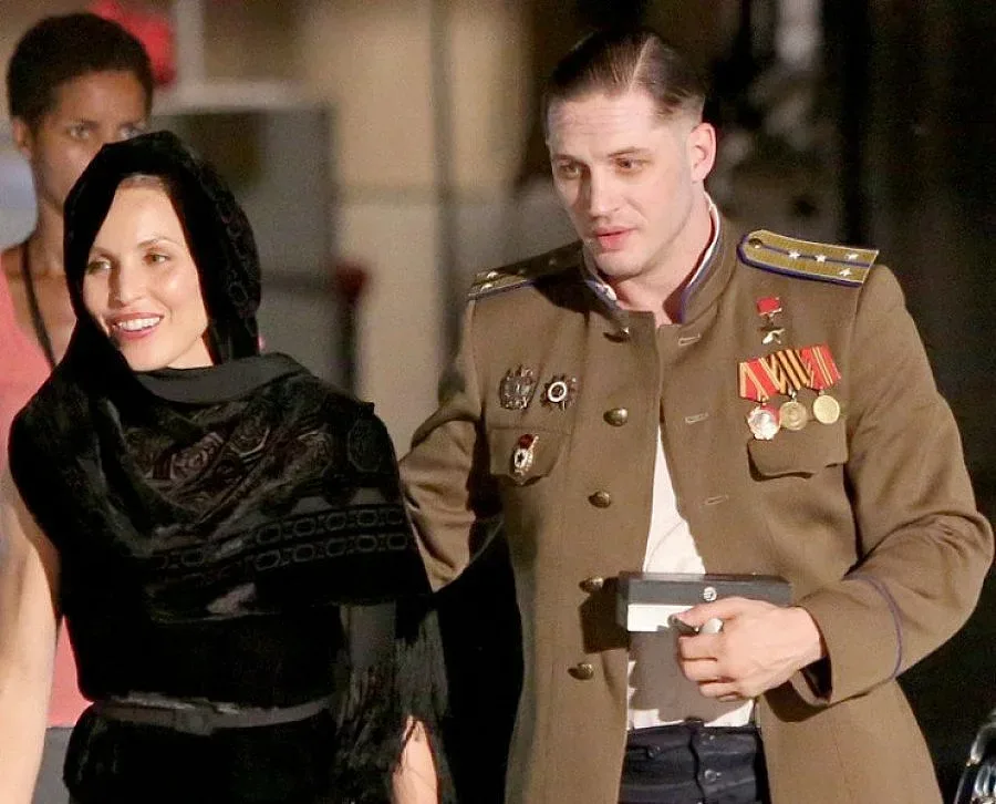 Йов слезе в Русия