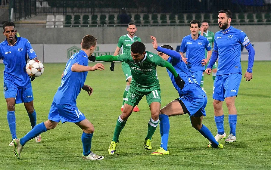 Моуриньо удари по "Левски"