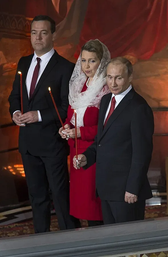 Медведев би Путин по приходи за 2014 г.