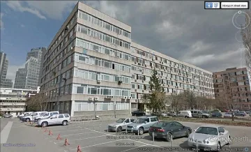 Жена се хвърли от Патентното ведомство, загина на място