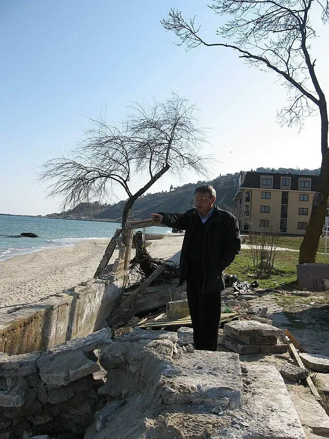 Телената ограда в Кранево е от времето на "На всеки километър"