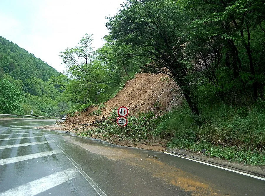 Държавата отпуска още 28 милиона за справяне с бедствията 