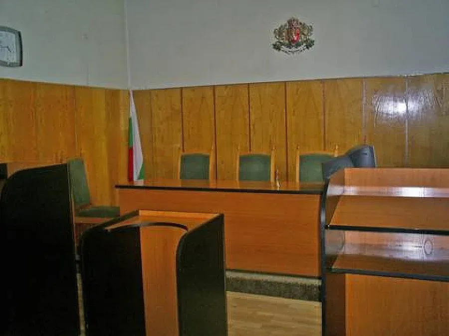 Условни присъди за шофьори, причинили смъртта на пасажерка