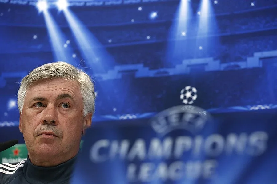 Чоло плаши Татко Карло