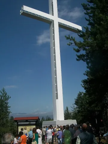 Кмет с курбан за здраве на Великден 