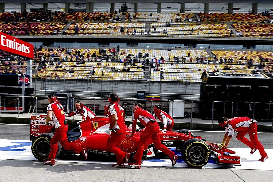 Футбол и спорт по телевизията днес