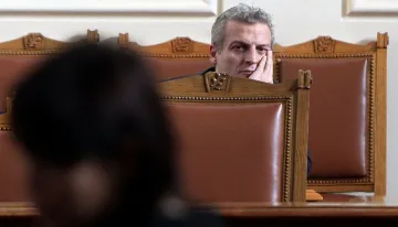 ДПС готви вот срещу Петър Москов (ОБЗОР)