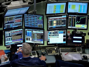 Гърция дава заден за данъка от 26%