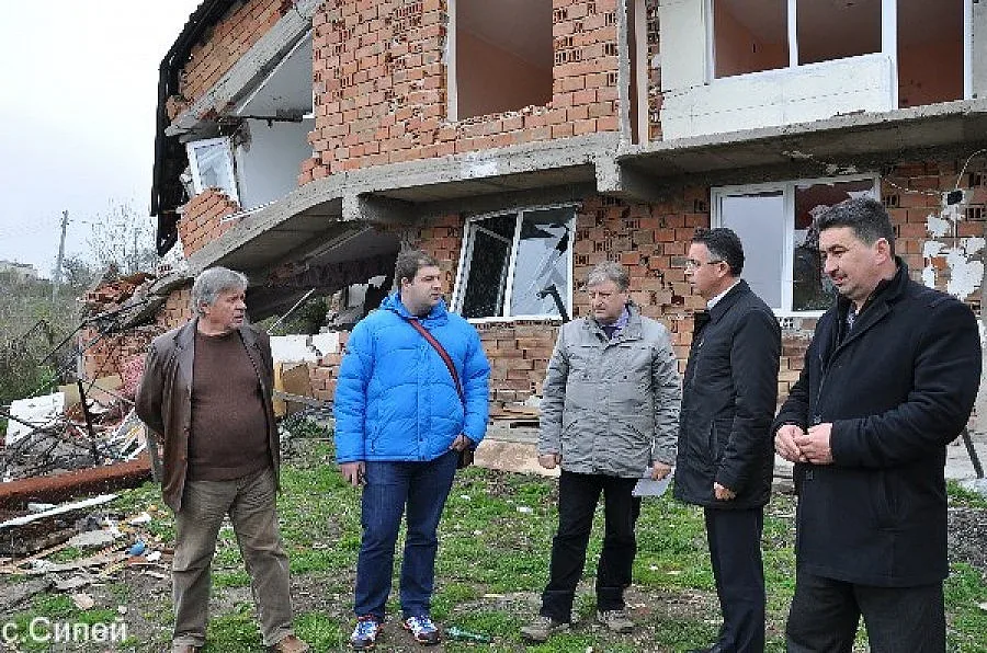 Доц. Стойнев:  Проблемът със свлачищата стана социален