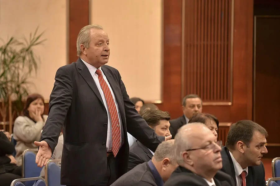 КРИБ ще помирява производители и търговци