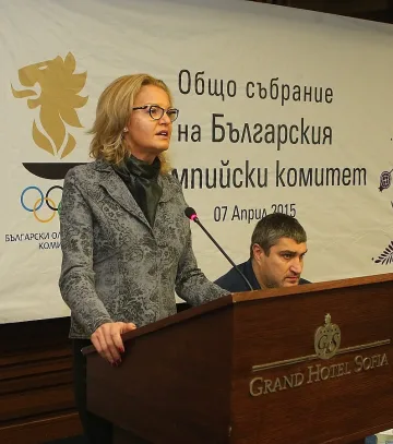 Костадинова иска отбор по щанги в Рио