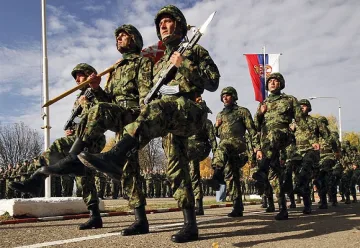 Сръбска войска на парада в Москва