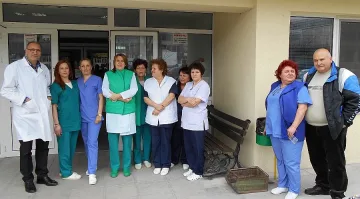 Застрашени от фалит медици протестираха в Благоевград