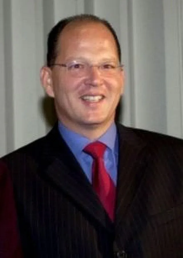 Почина Княз Кардам