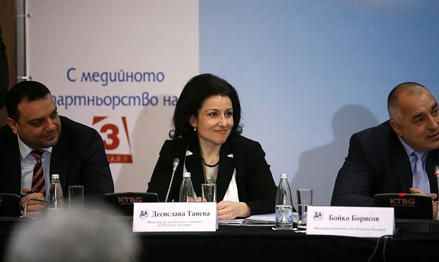 Московски: Обмисля се либерализация на режима с Турция.